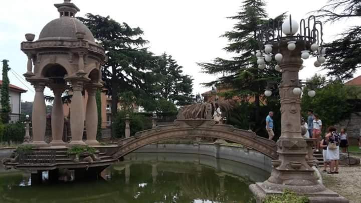 Casa Gialla Imperia Ngoại thất bức ảnh